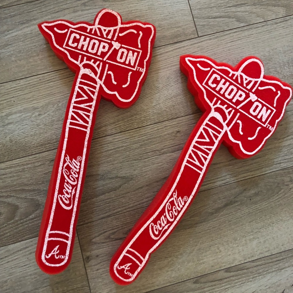 Braves tomahawks